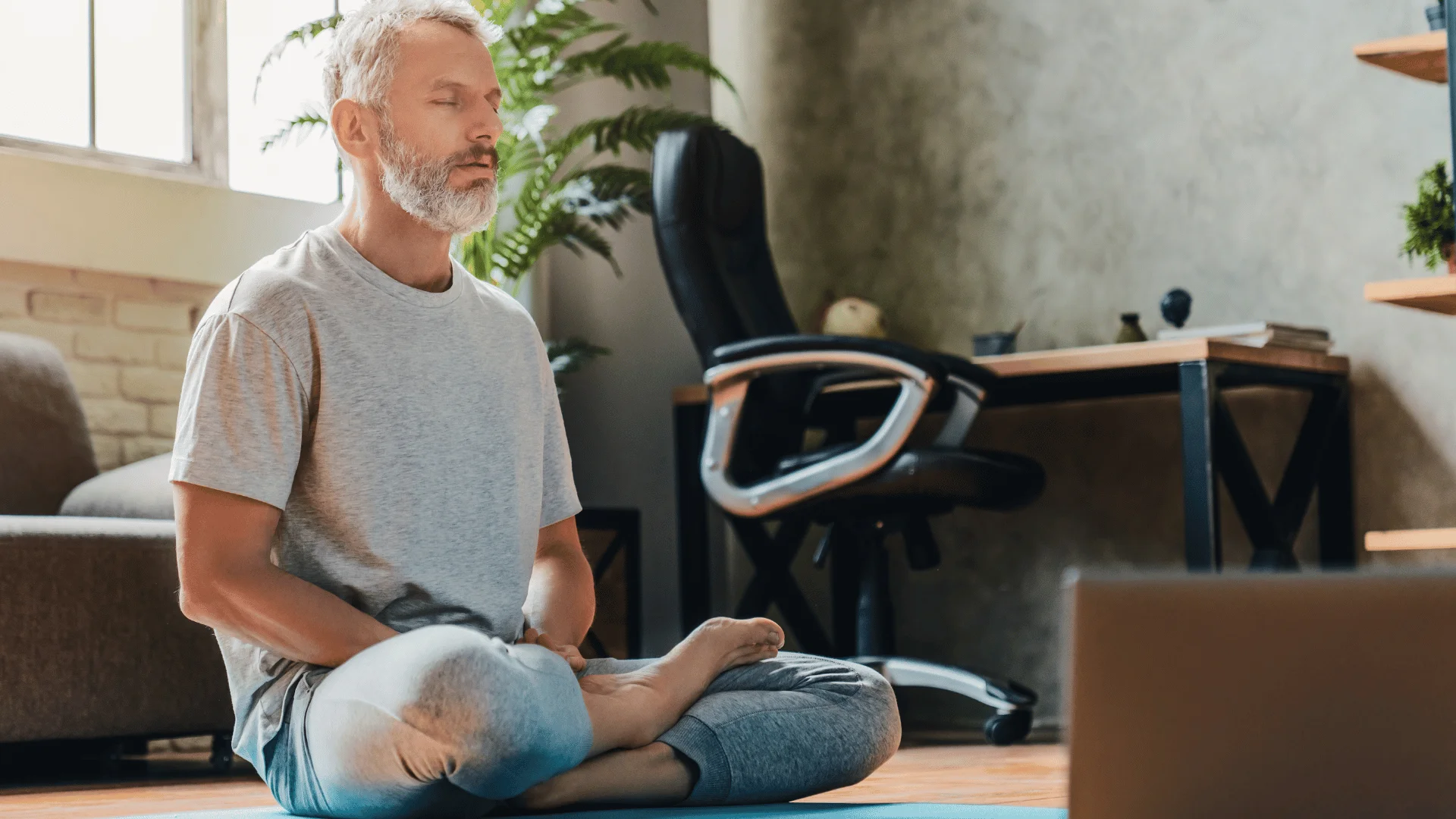 Everyday Habits That Build Confidence Without You Realizing It